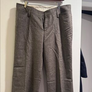 Gently worn women wool lined pants from Bananas Republic inseam 28 inches